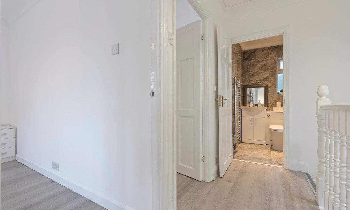 Photo of Others in Little Holland