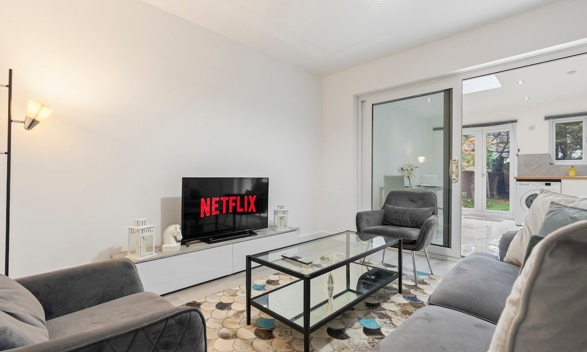 Photo of Others in Little Holland