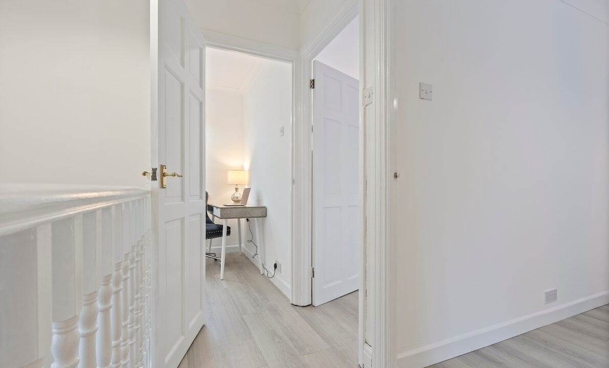 Photo of Others in Little Holland