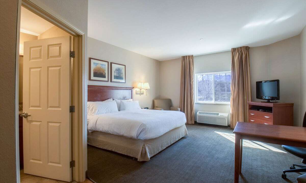 Photo of Livingroom in Parachute