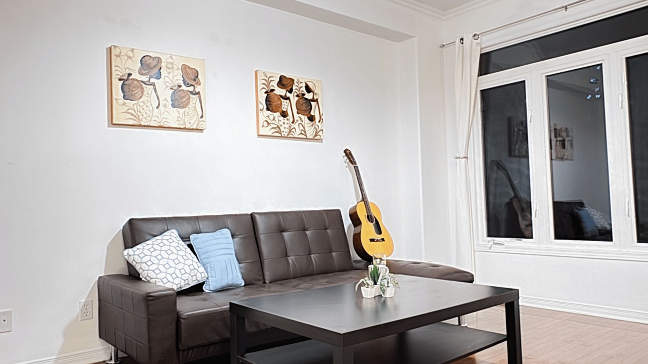Photo of Livingroom in Kingston