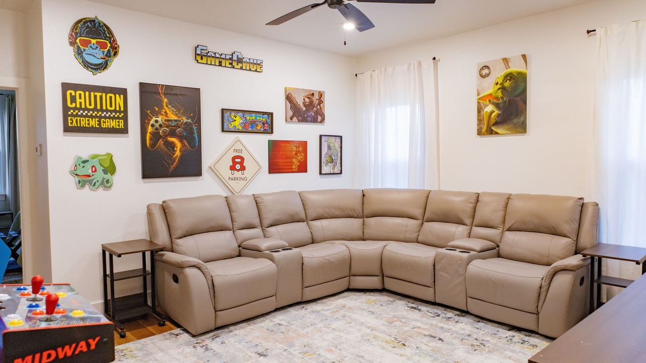Photo of Livingroom in McLennan County