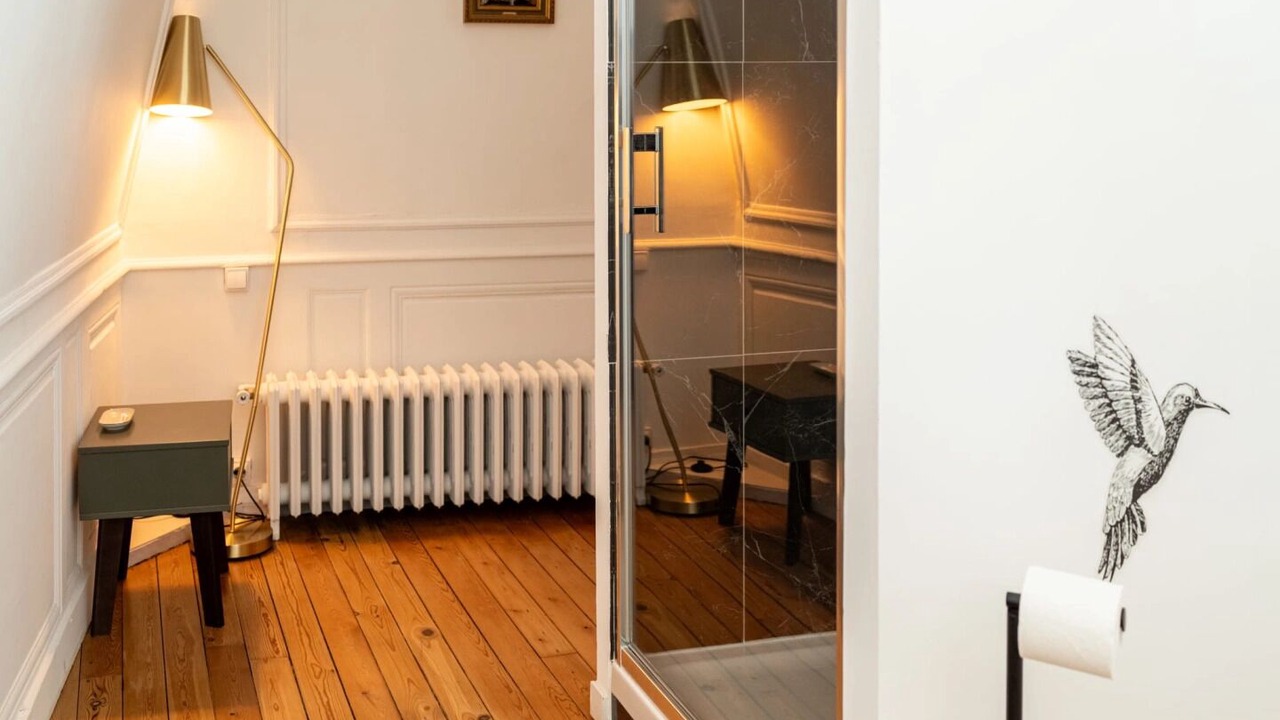 Photo of Bathroom in Republique