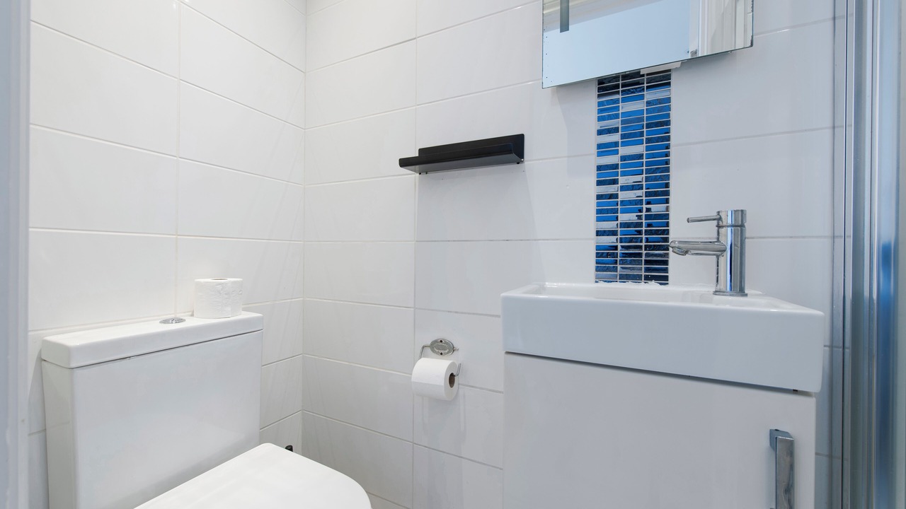 Photo of Bathroom in Ealing Common