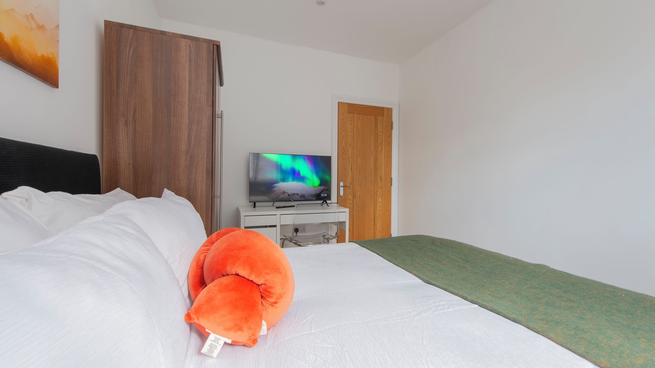 Photo of Others in Ealing Common