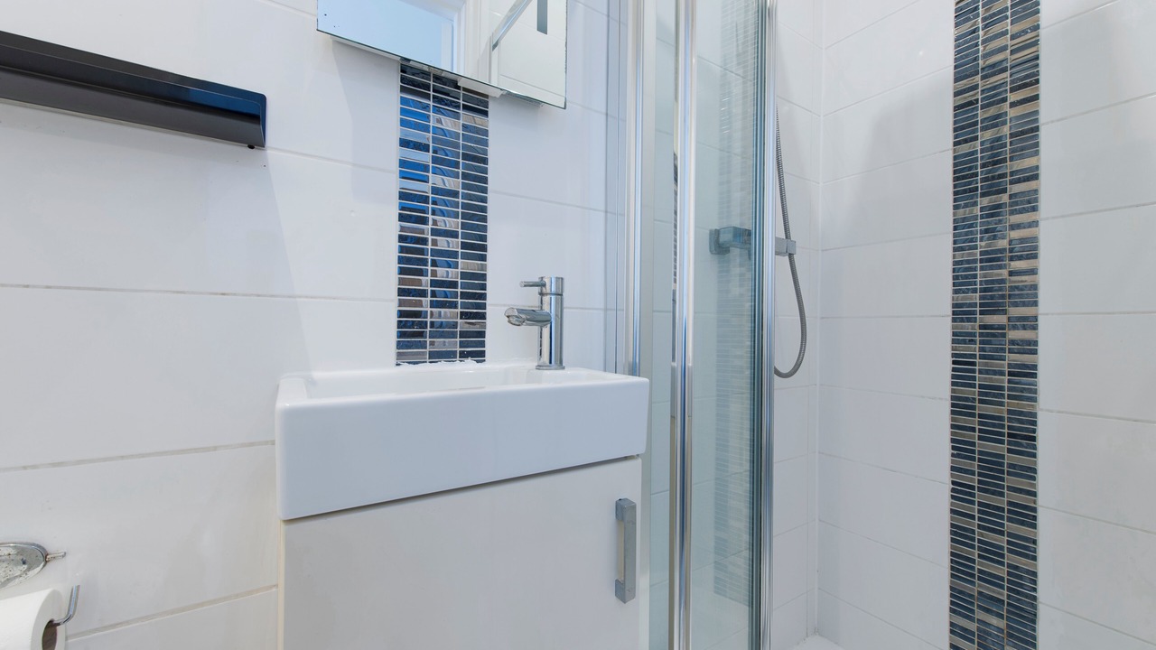 Photo of Bathroom in Ealing Common