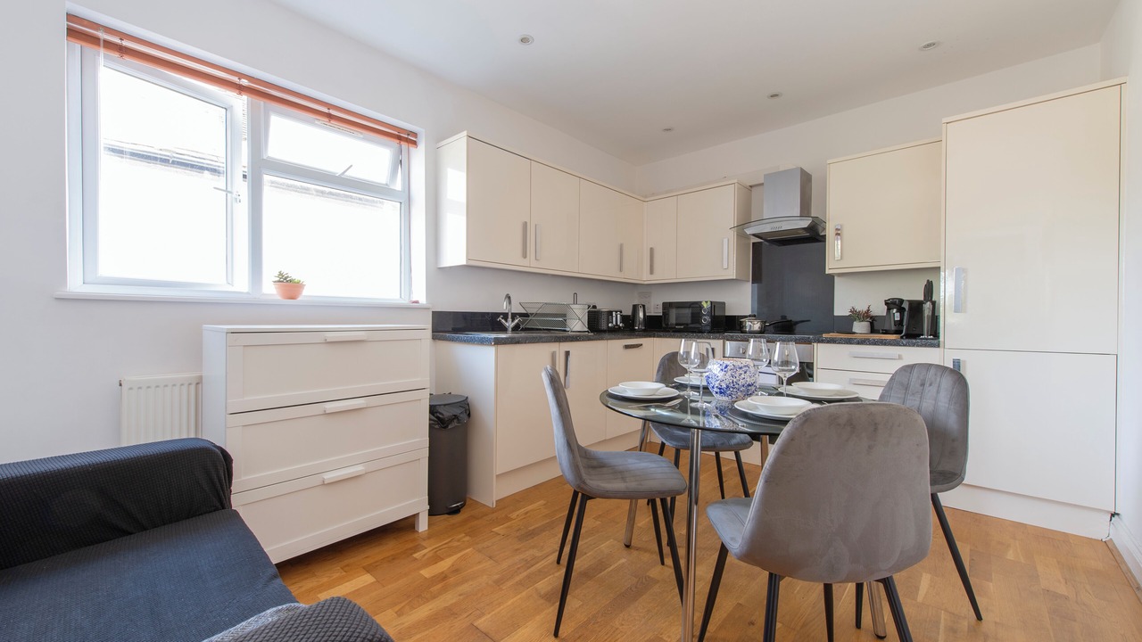 Photo of Kitchen in Ealing Common