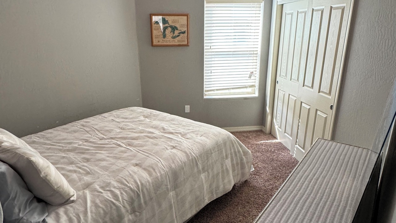 Photo of Bedroom in Northeast Heights