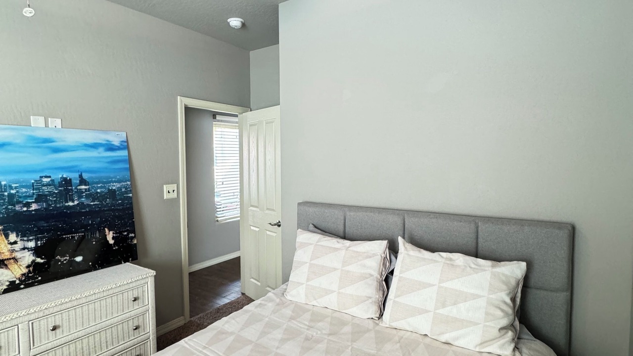 Photo of Bedroom in Northeast Heights