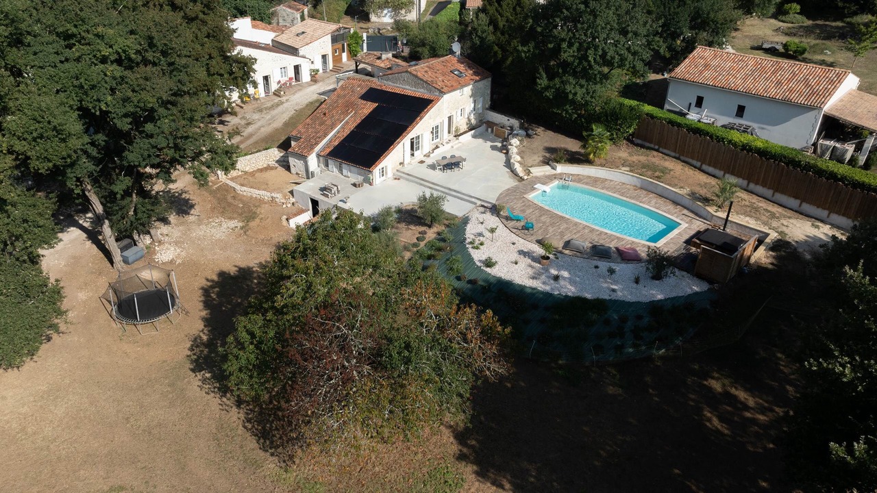 Photo of Outdoor in Saint-Porchaire