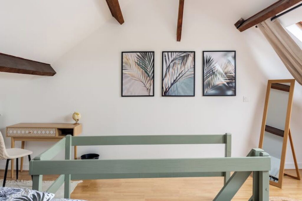 Photo of Bedroom in Nemours