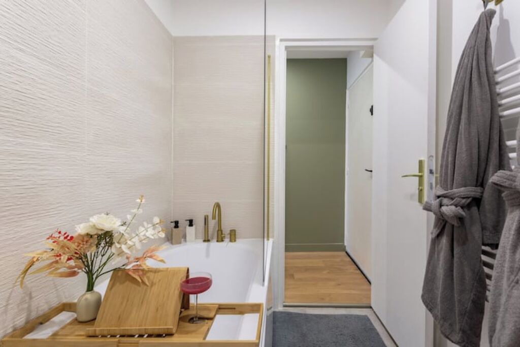 Photo of Bathroom in Nemours