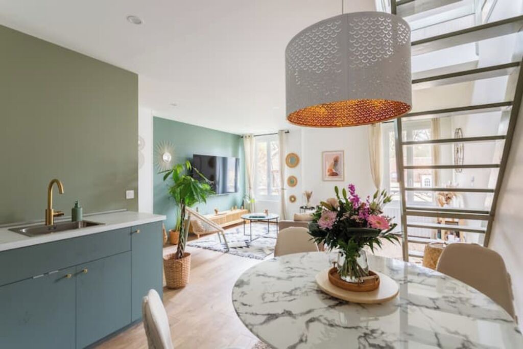 Photo of Others in Nemours