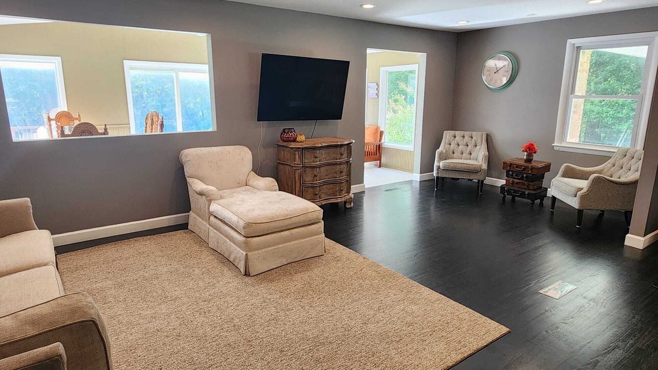 Photo of Livingroom in Germantown