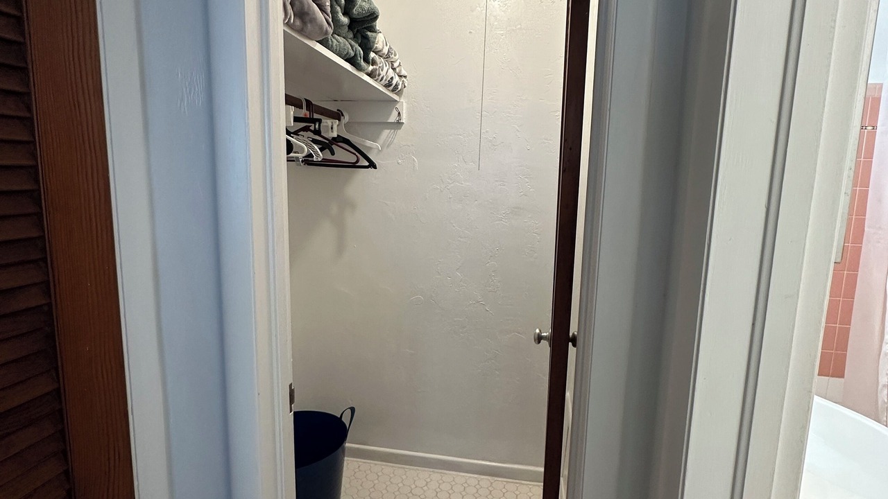Photo of Others in Lake Worth Corridor