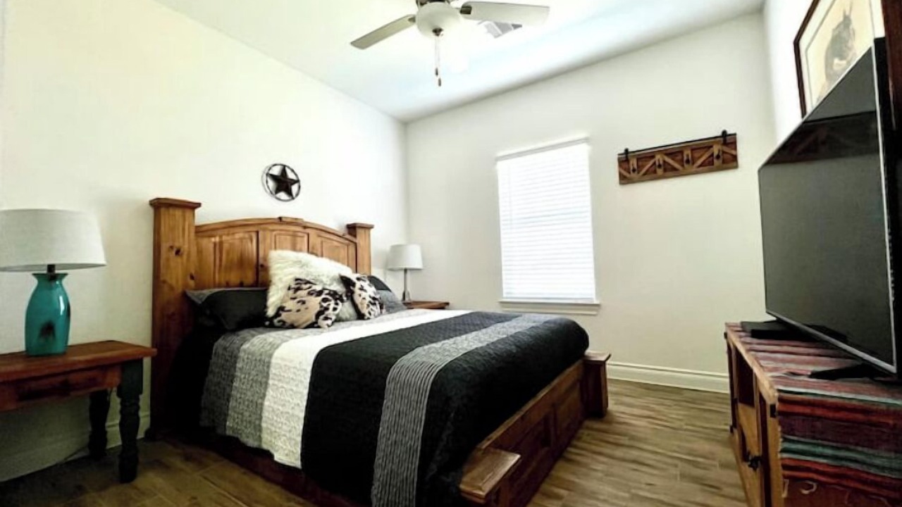 Photo of Bedroom in Needville