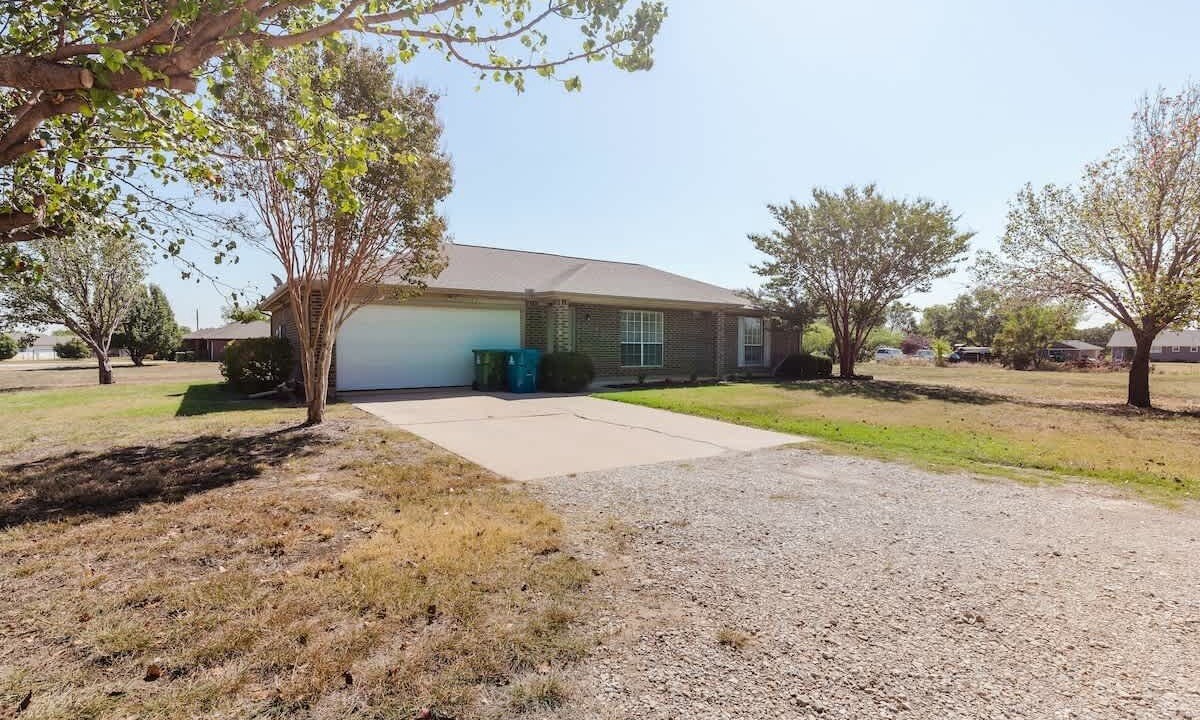 Photo of Outdoor in Oak Point
