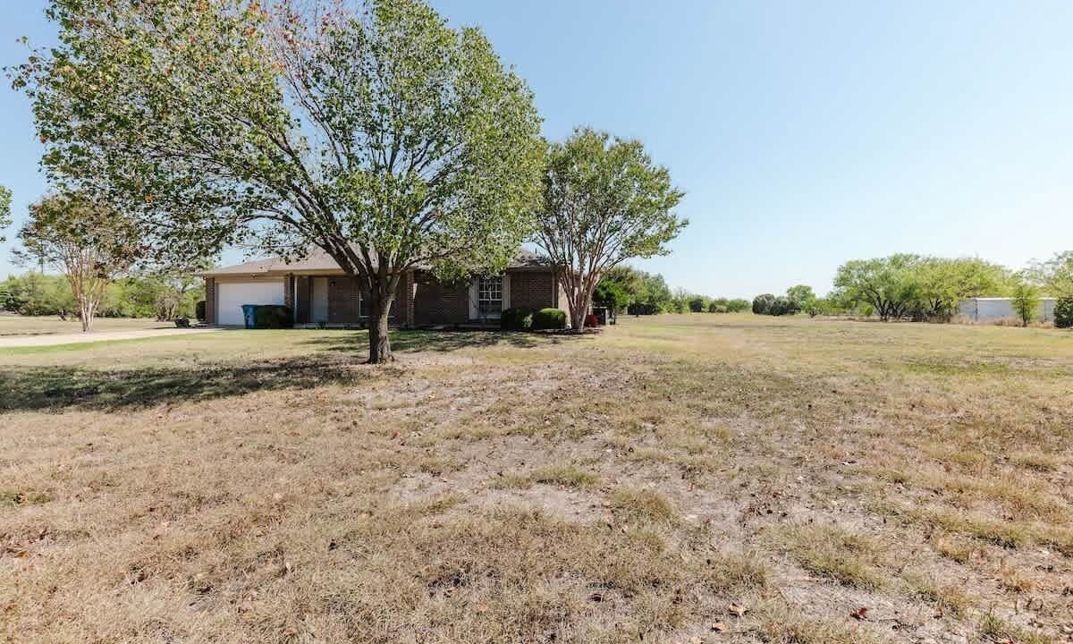 Photo of Outdoor in Oak Point