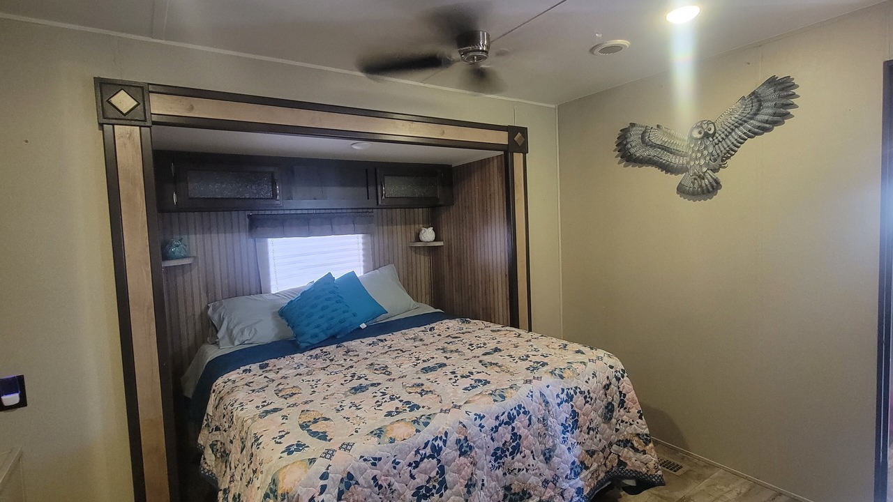 Photo of Bedroom in Gatlinburg - Pigeon Forge