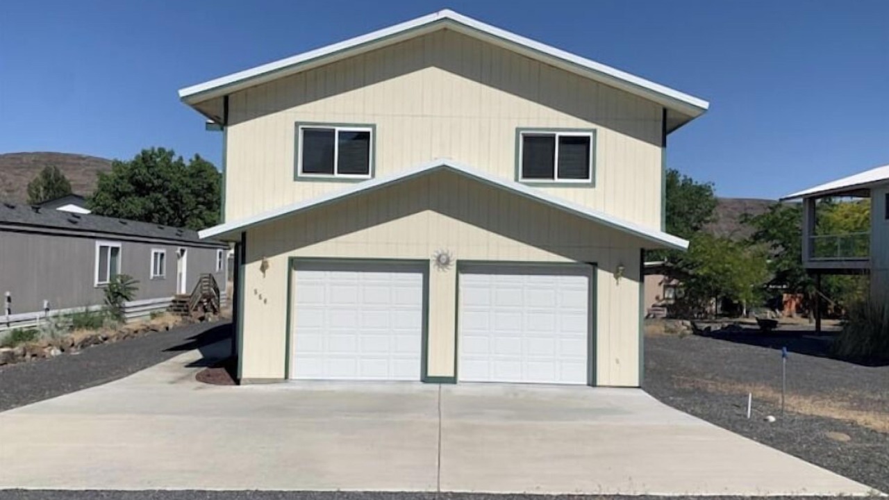 Photo of Outdoor in Sunland Estates