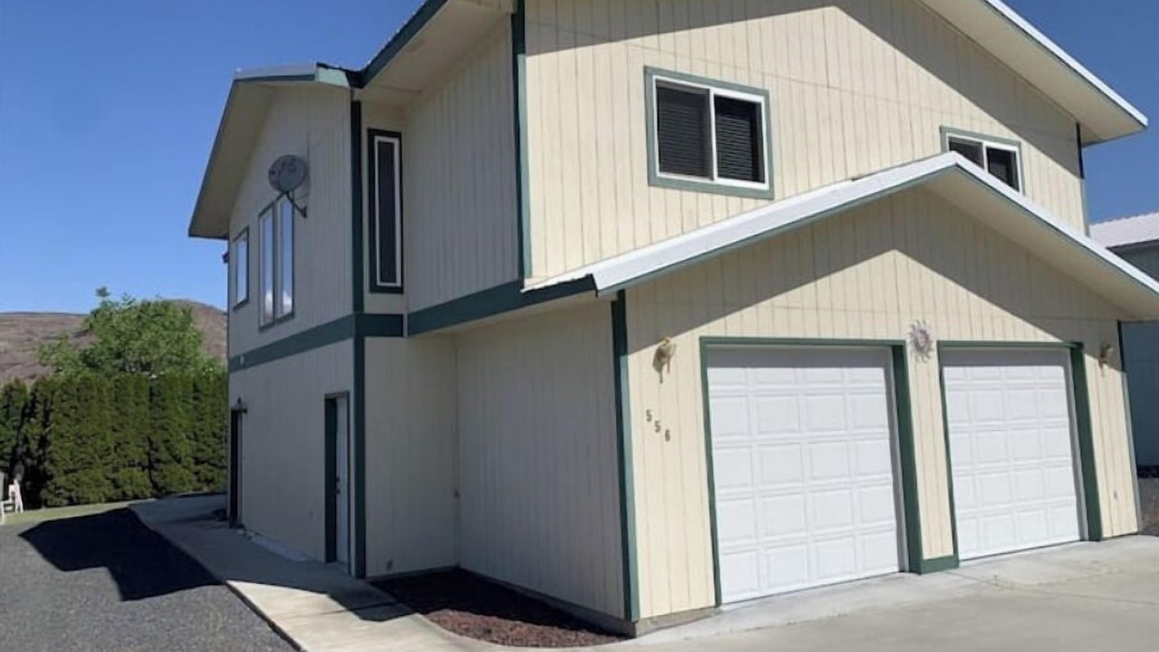 Photo of Outdoor in Sunland Estates