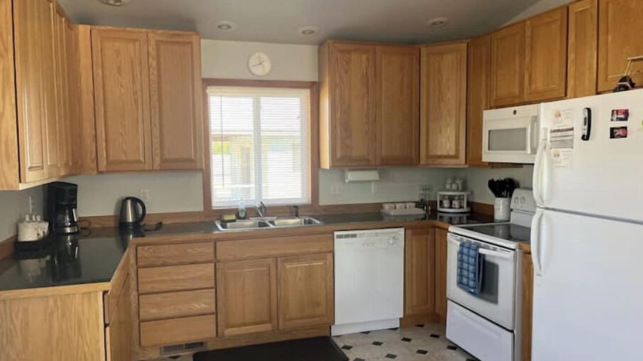 Photo of Kitchen in Sunland Estates
