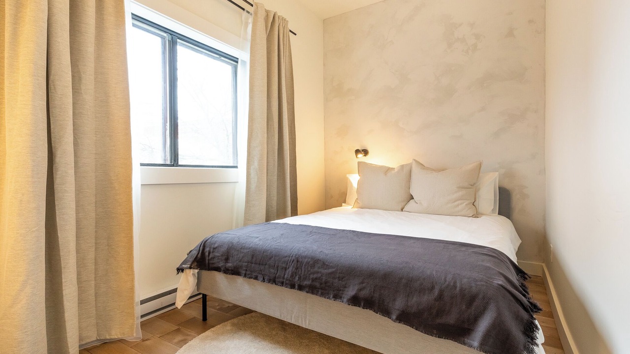 Photo of Bedroom in Hochelaga