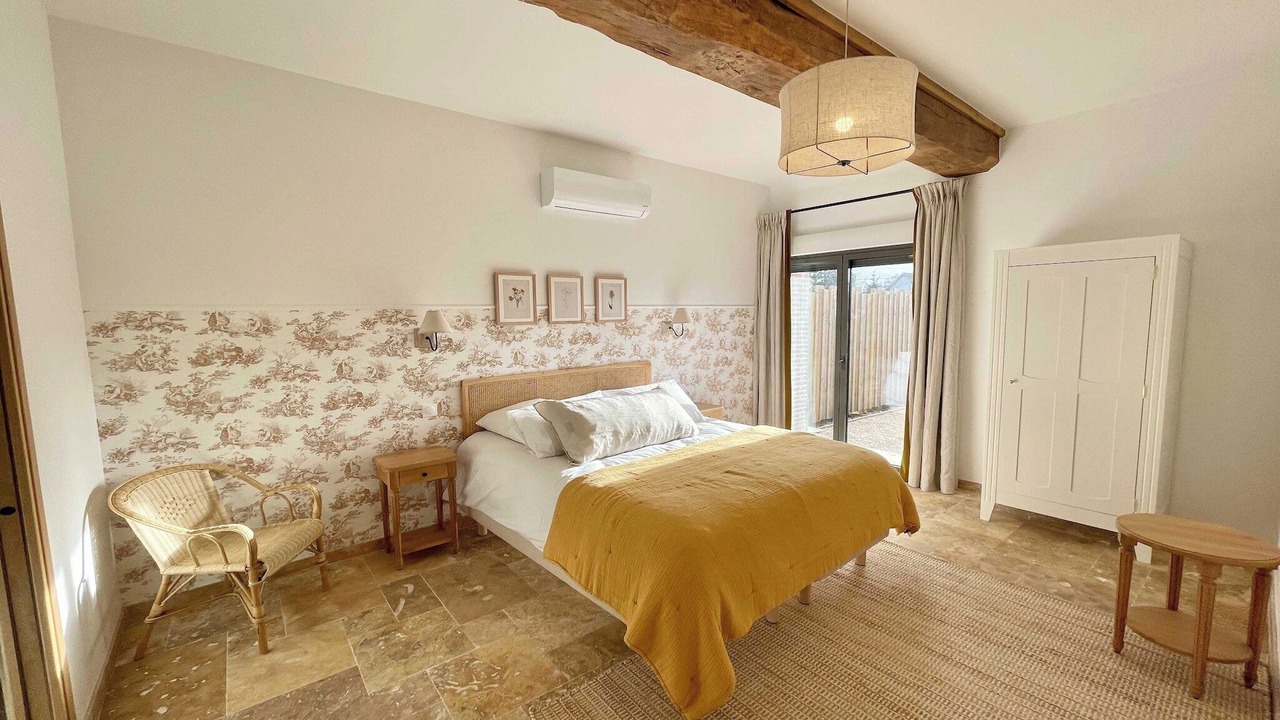 Photo of Bedroom in Cricqueboeuf