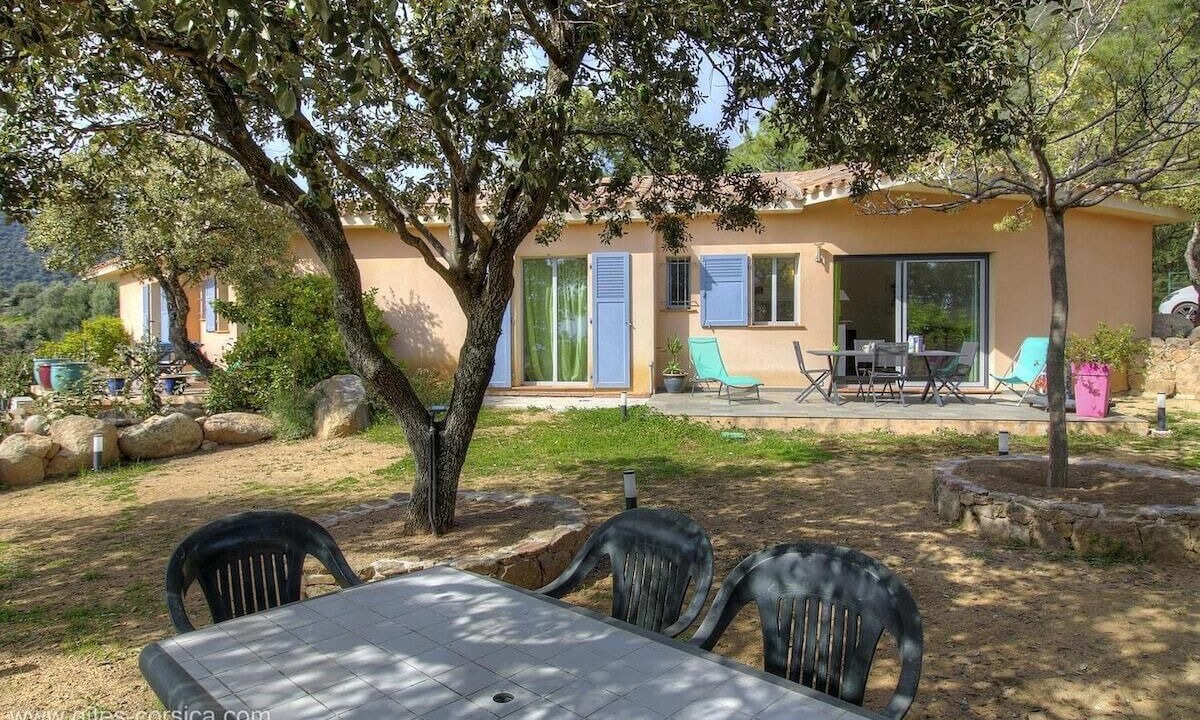 Photo of Outdoor in Monacia-d'Aullene