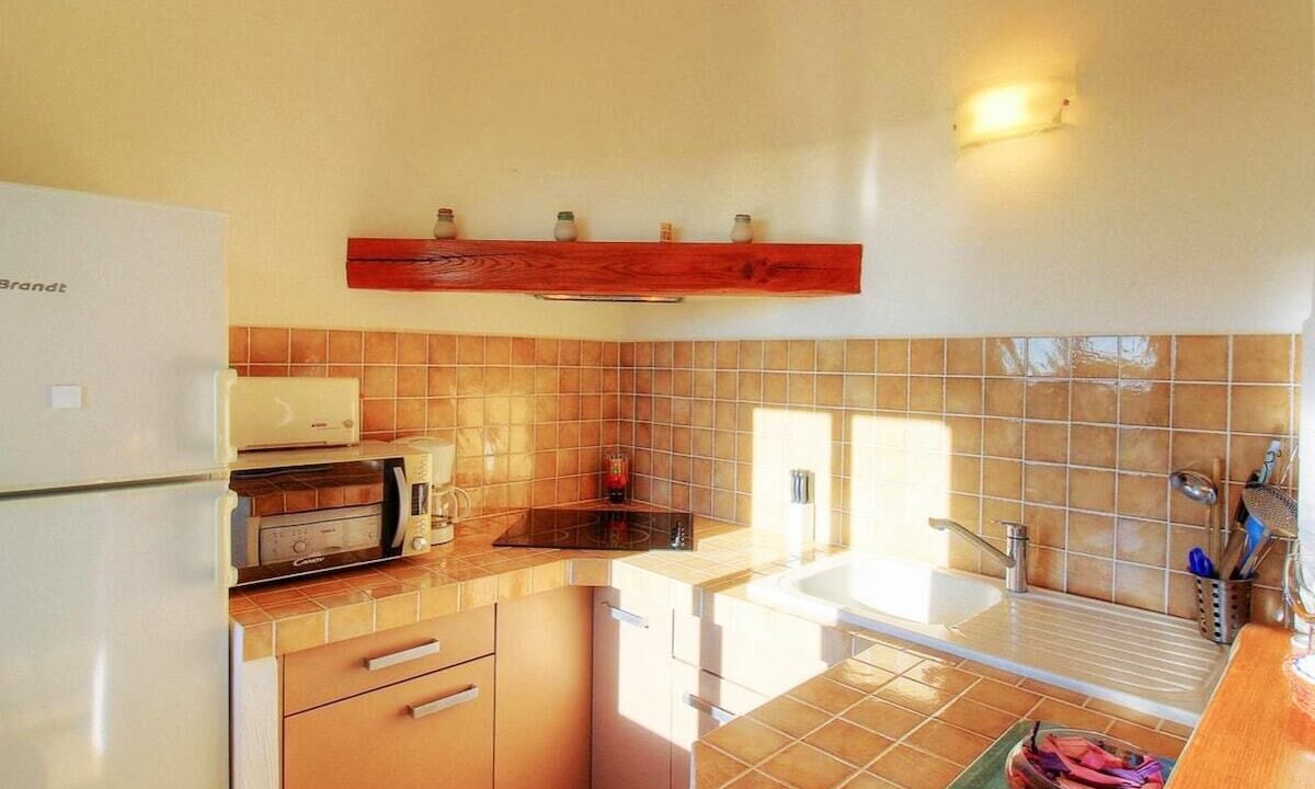 Photo of Kitchen in Monacia-d'Aullene