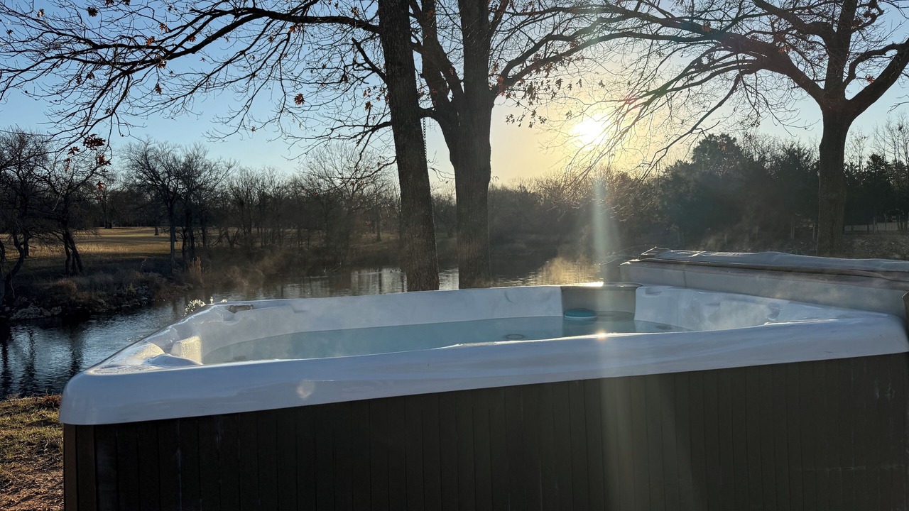 Photo of Outdoor in Kingston
