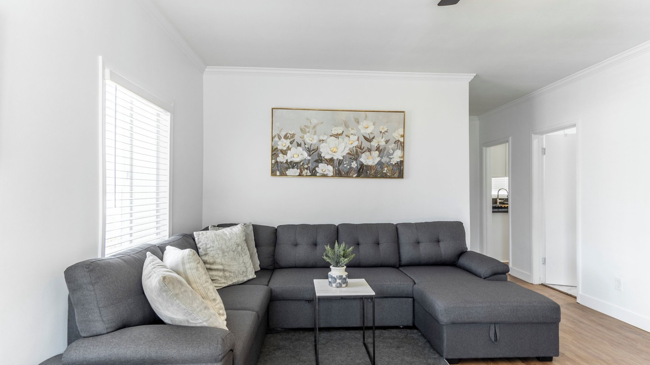 Photo of Livingroom in Santa Ana Heights
