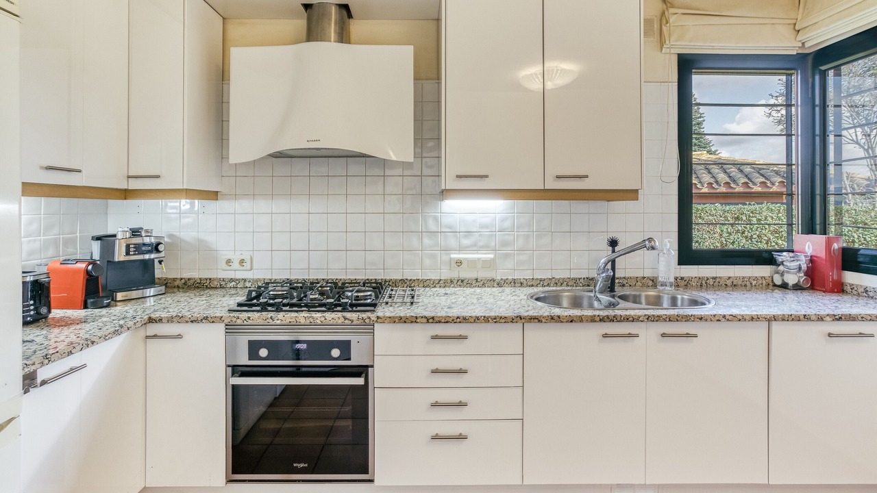 Photo of Kitchen in Navata