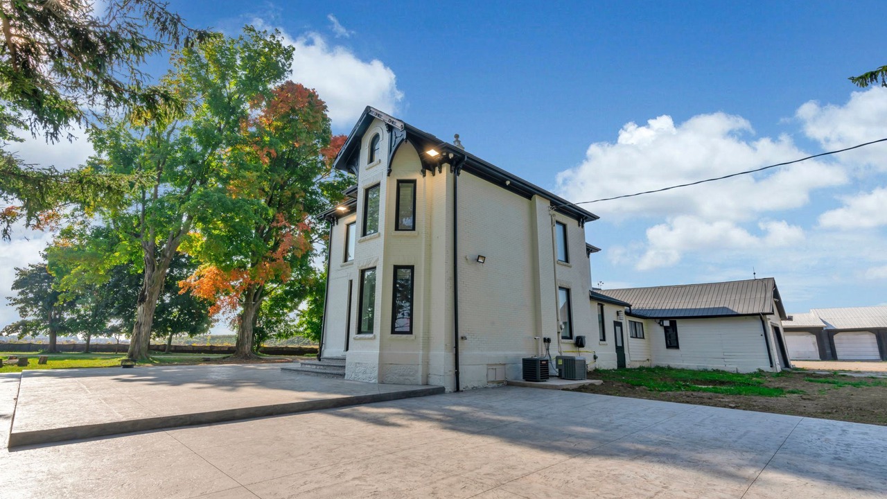 Photo of Outdoor in Milton