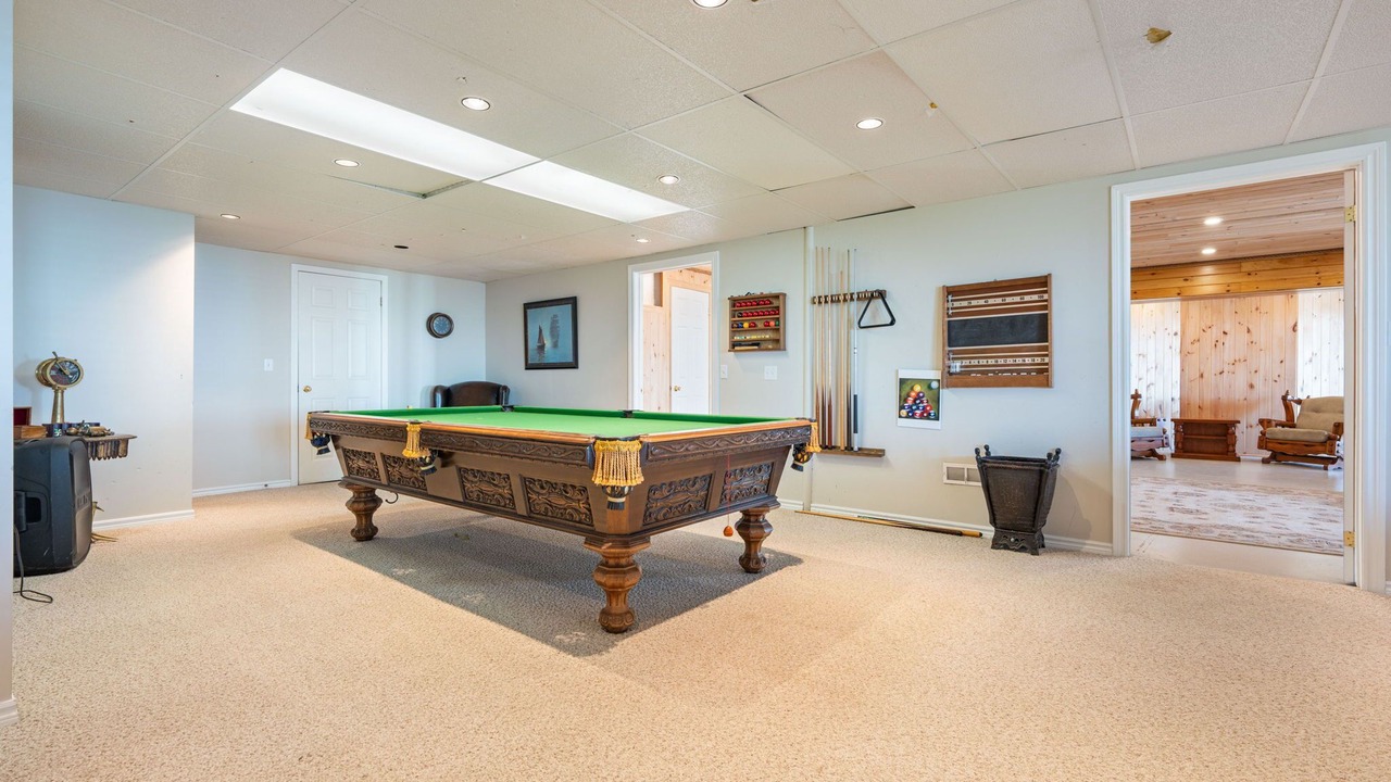 Photo of Bedroom in Normandale