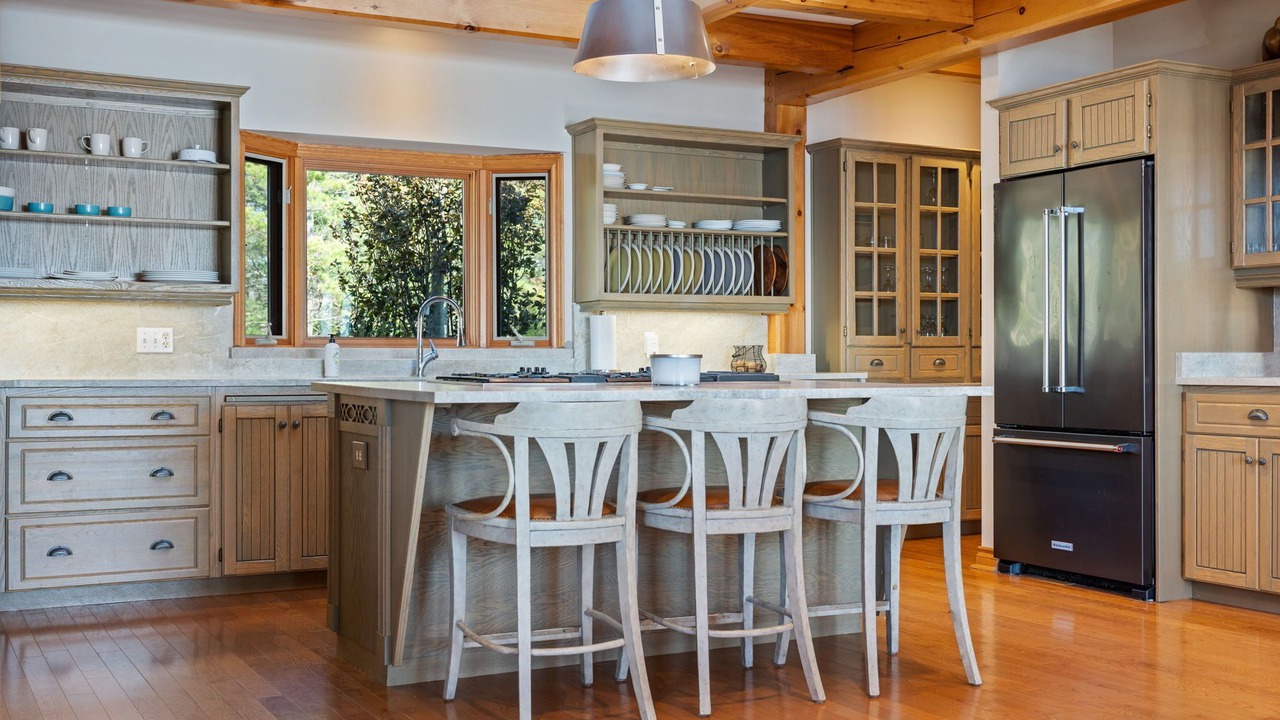 Photo of Kitchen in Normandale