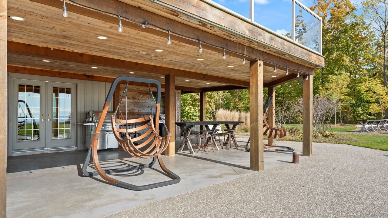 Photo of Outdoor in Normandale