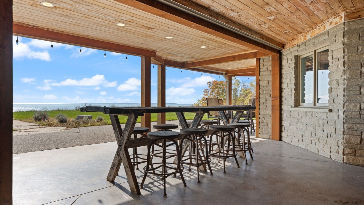 Photo of Outdoor in Normandale