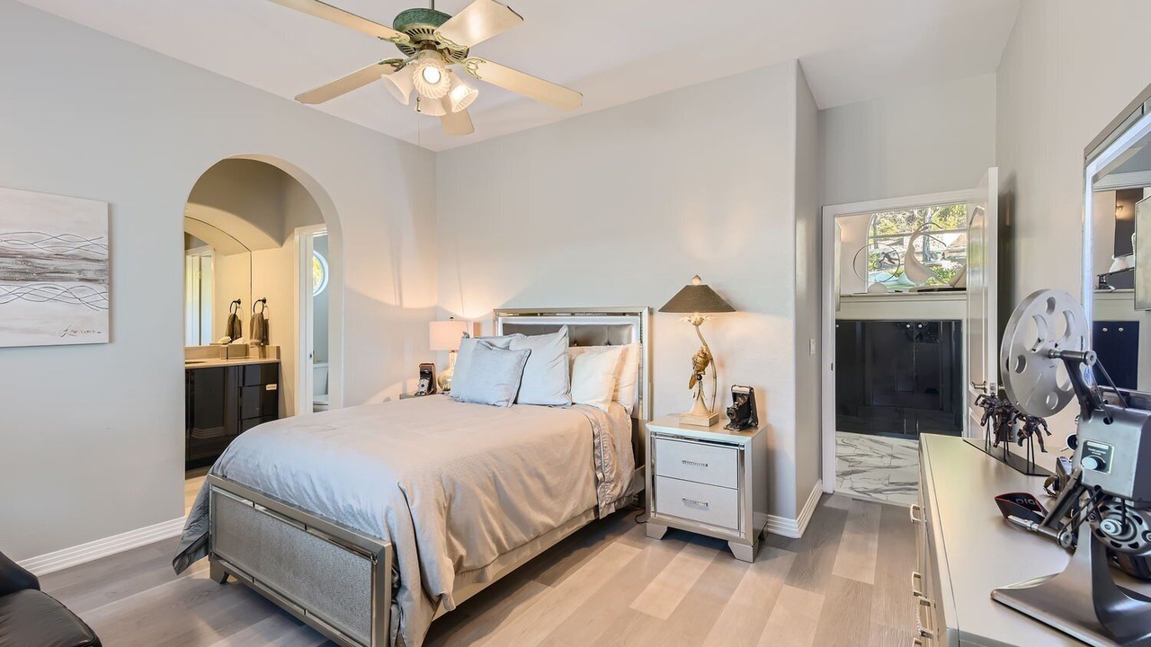 Photo of Bedroom in Long Canyon