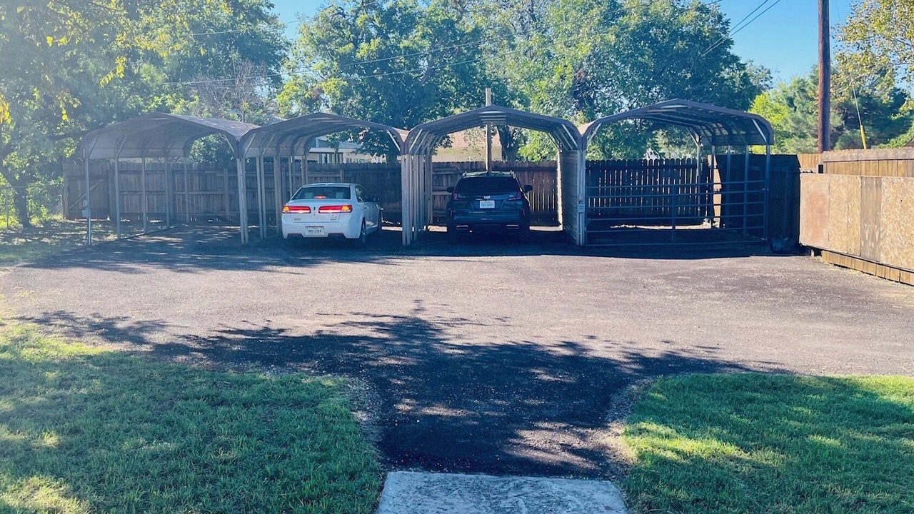 Photo of Outdoor in Sayles Blvd. Area