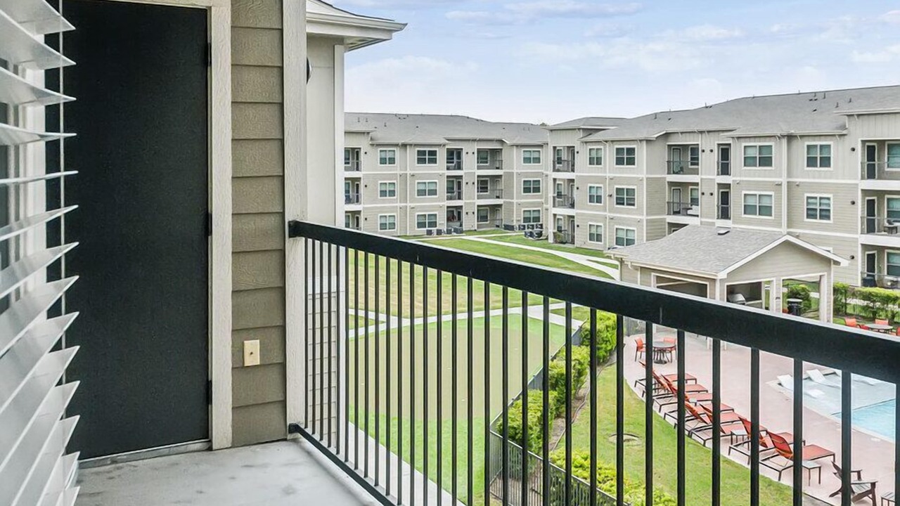 Photo of Outdoor in Willowbrook