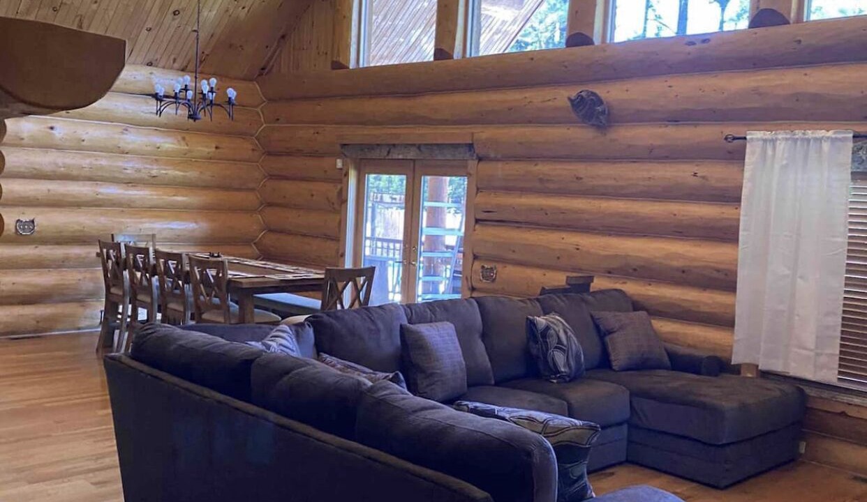 Photo of Livingroom in West Fork