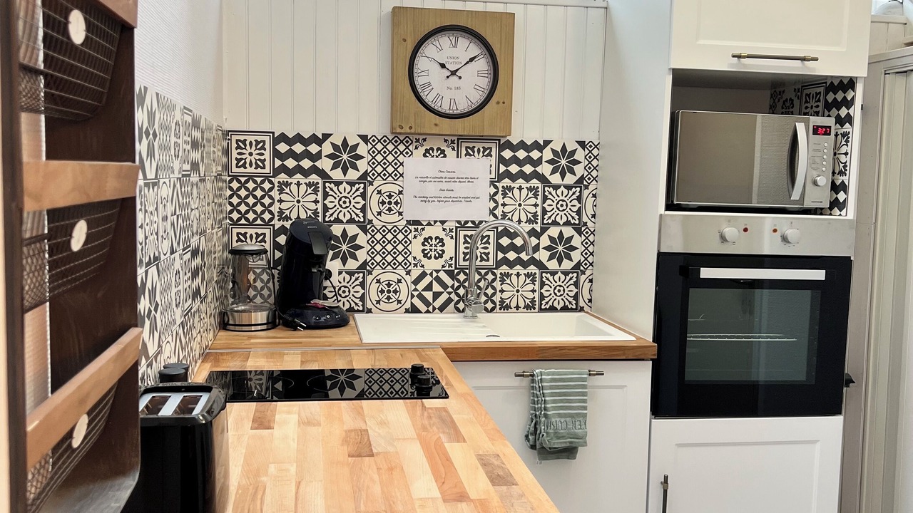 Photo of Kitchen in Saint-Honore - Jeanne d'Arc