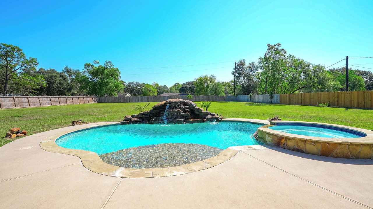 Photo of Outdoor in Pearland