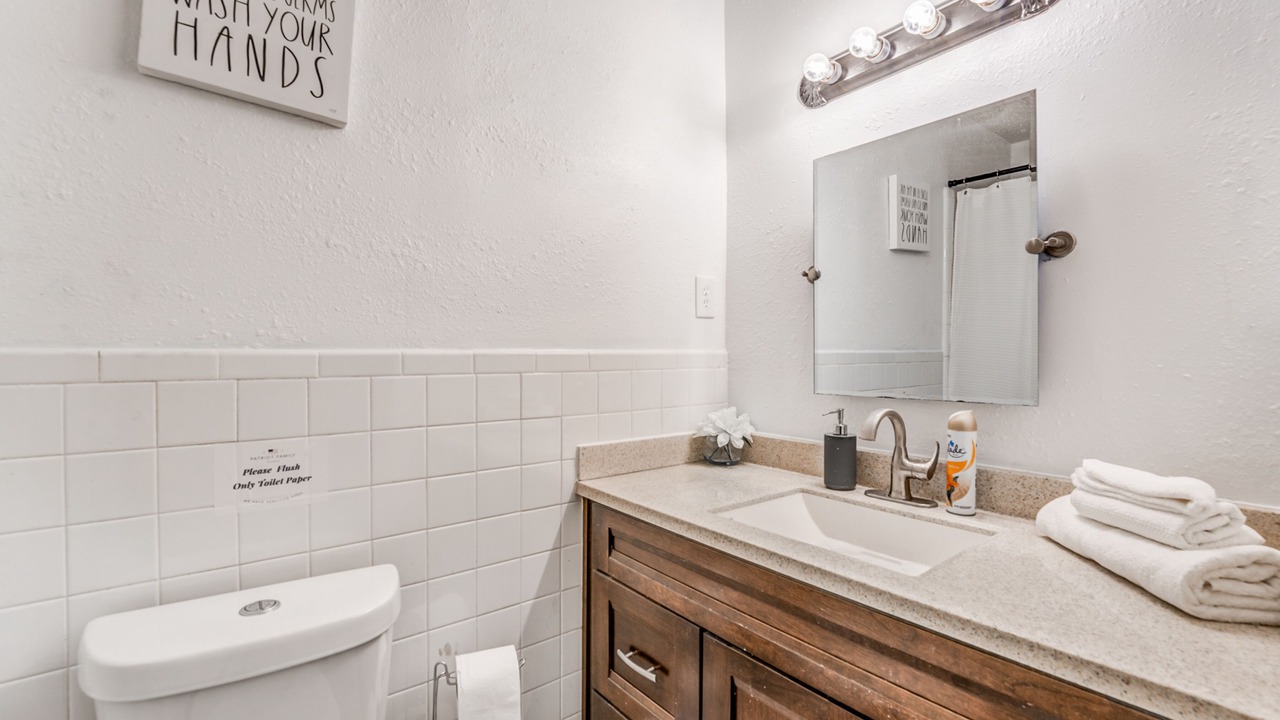 Photo of Bathroom in Hickory Hill