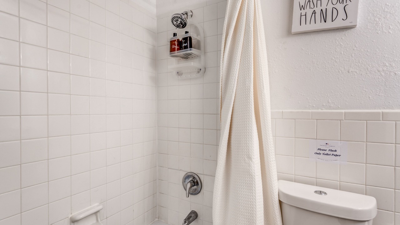 Photo of Bathroom in Hickory Hill