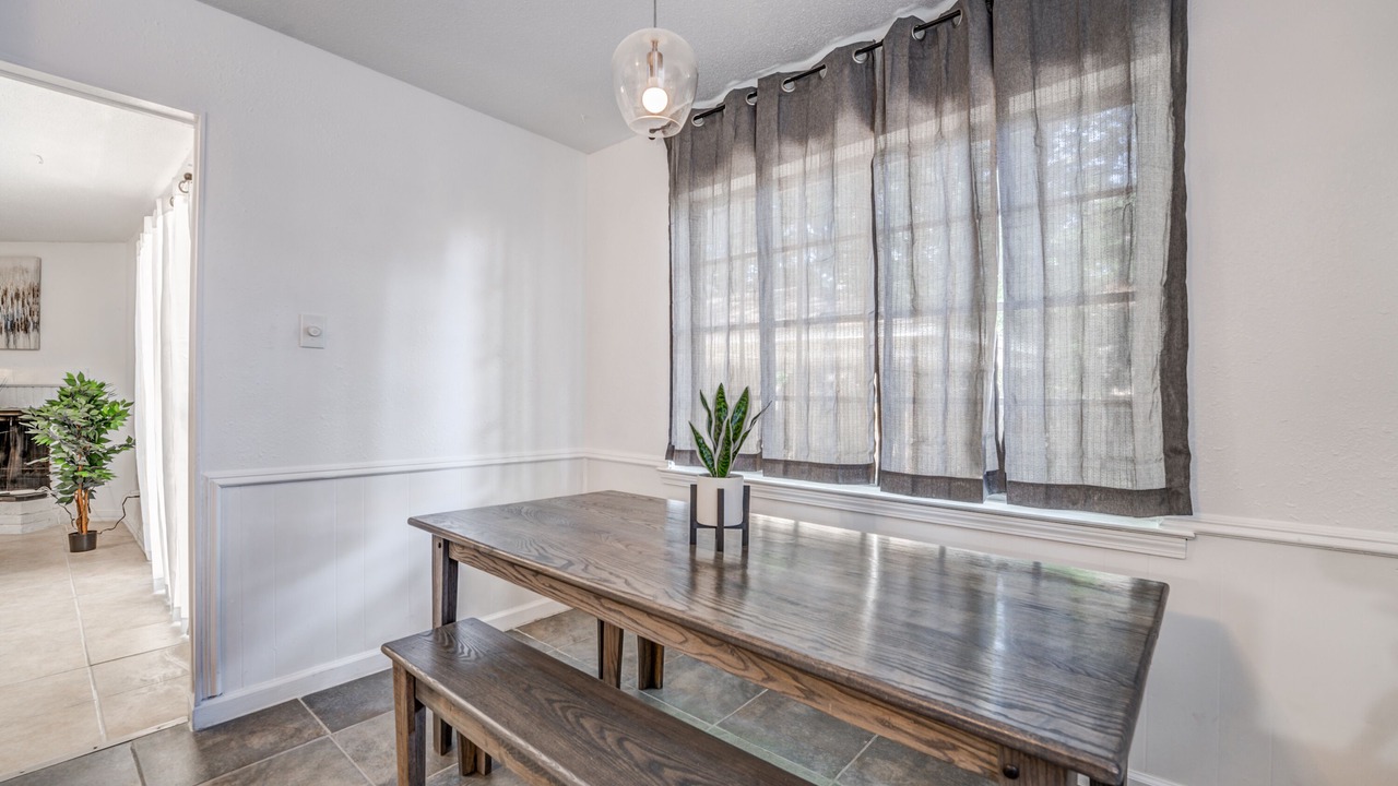 Photo of Livingroom in Hickory Hill