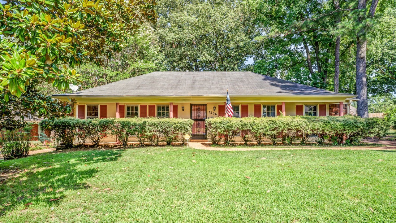 Photo of Outdoor in Hickory Hill