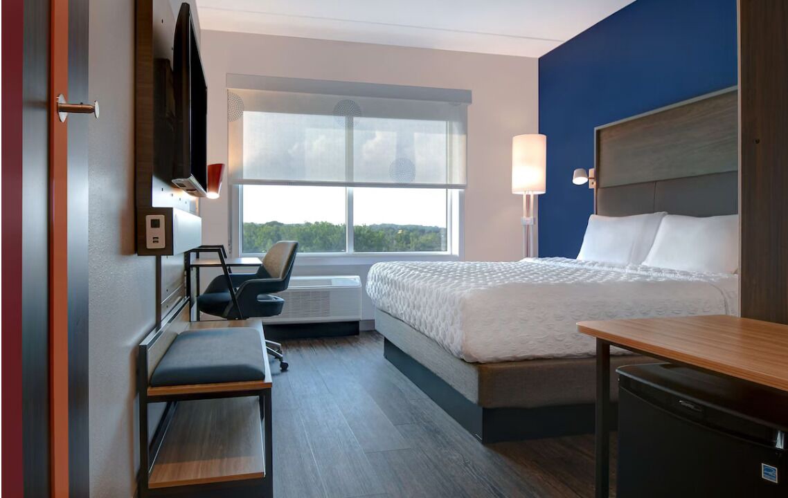 Photo of Others in Stockbridge