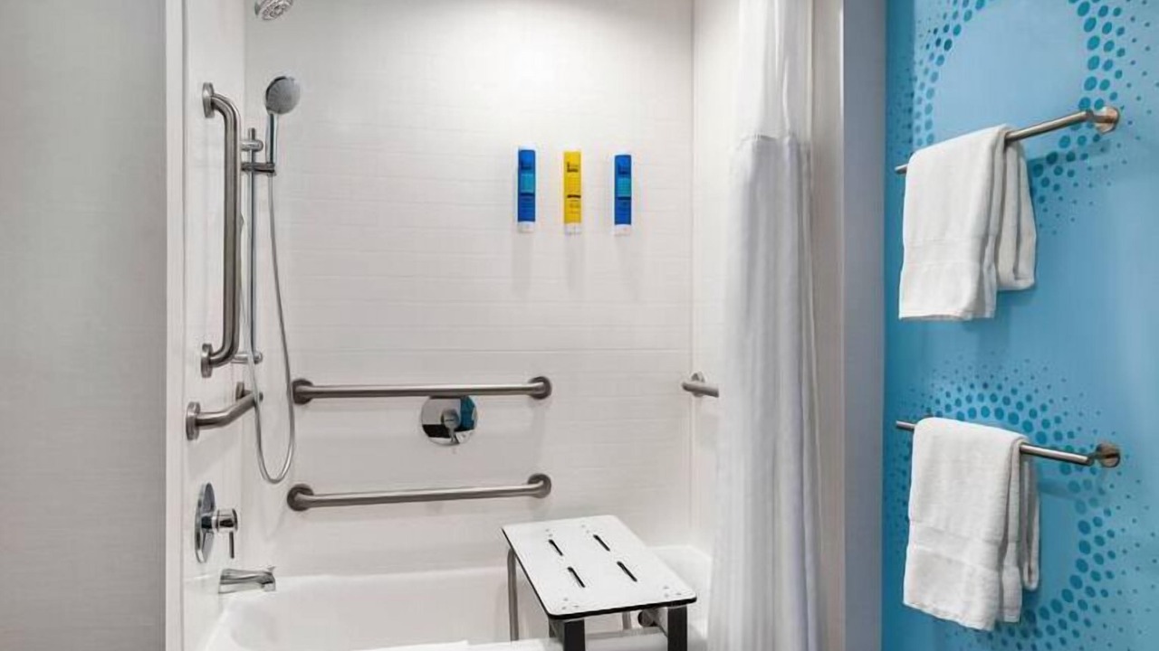 Photo of Others in Stockbridge